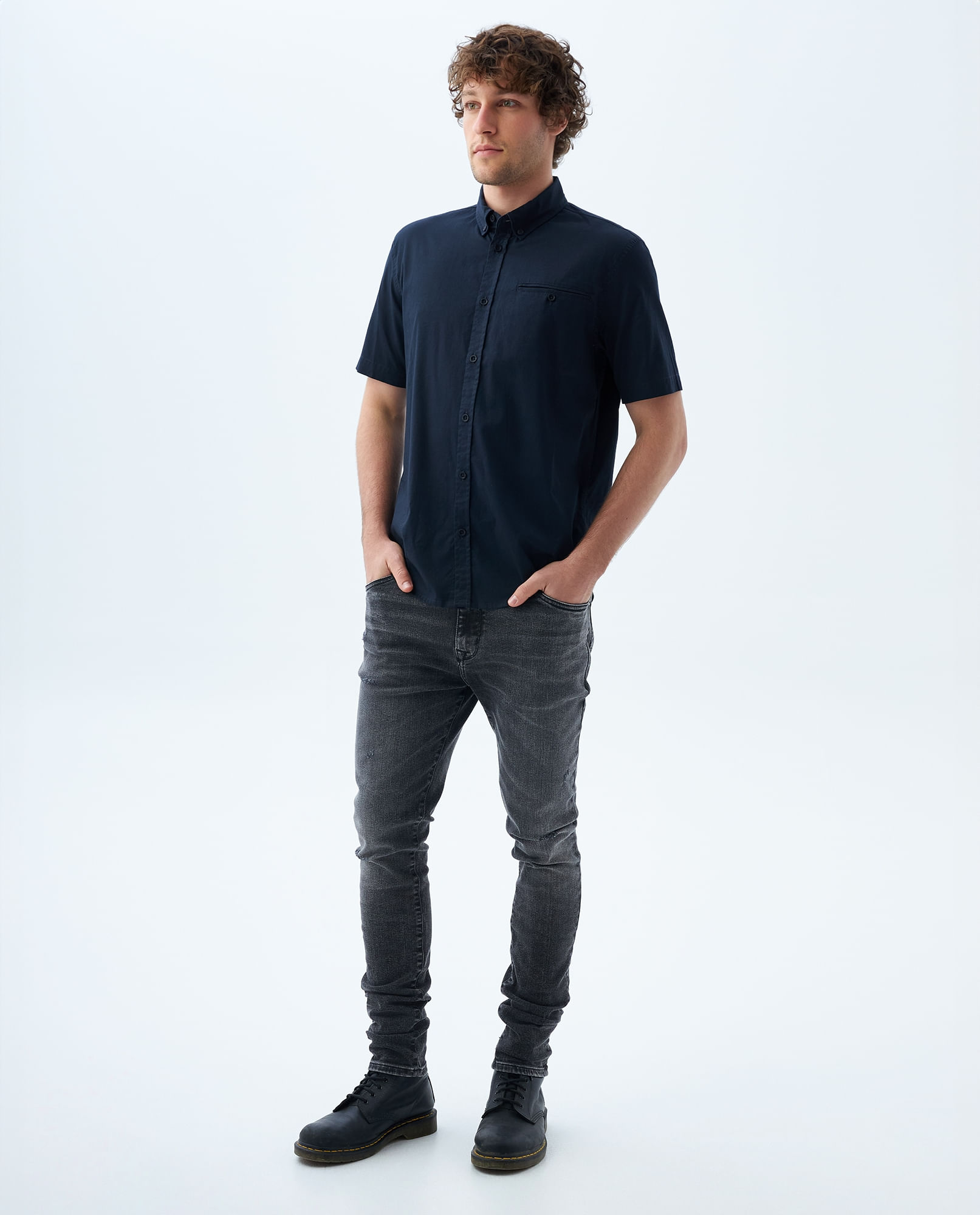Camisa con bolsillo de ribete para hombre