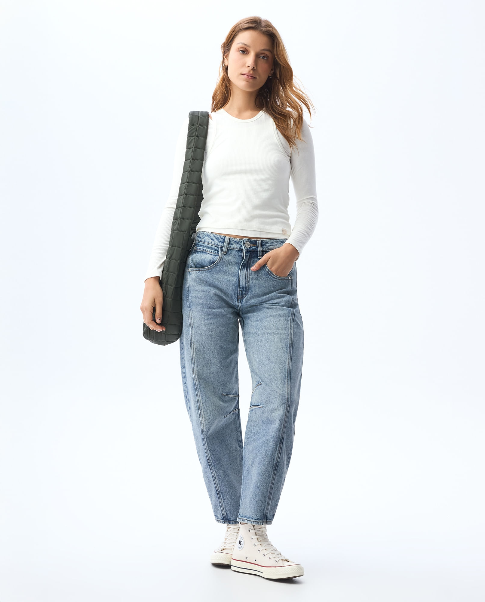 Jean Barrel tono medio para mujer