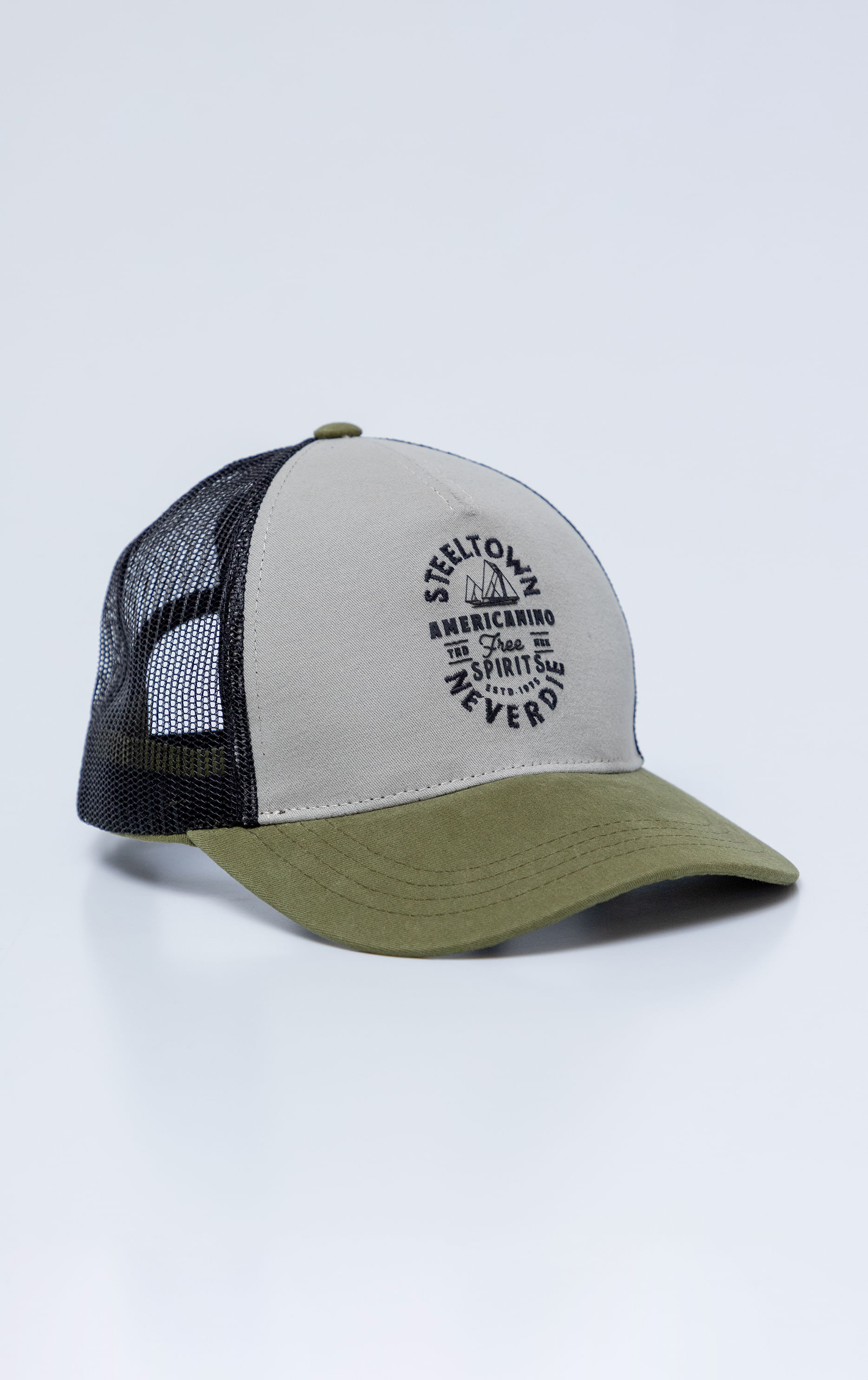 Gorra Trucker con diseño en contraste para hombre