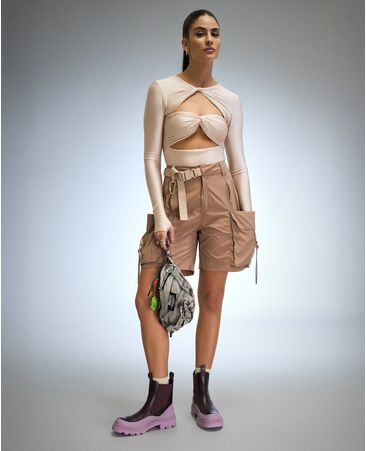 Bermuda tipo cargo para mujer