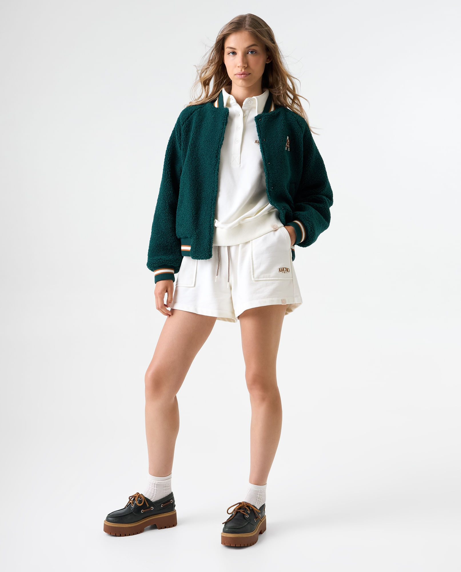 Short con bolsillos carpintero para mujer