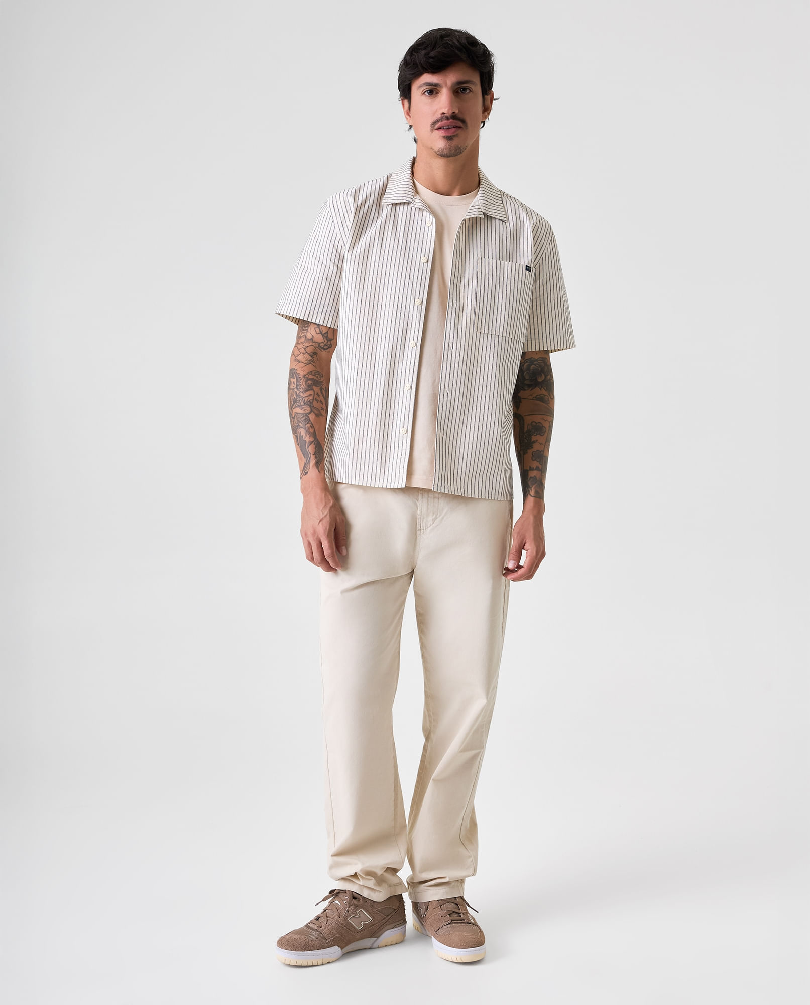 Camisa Boxy con diseño a rayas para hombre