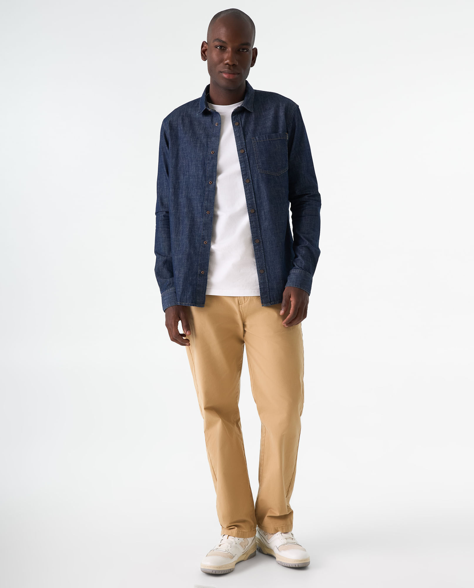 Camisa en denim liviano para hombre