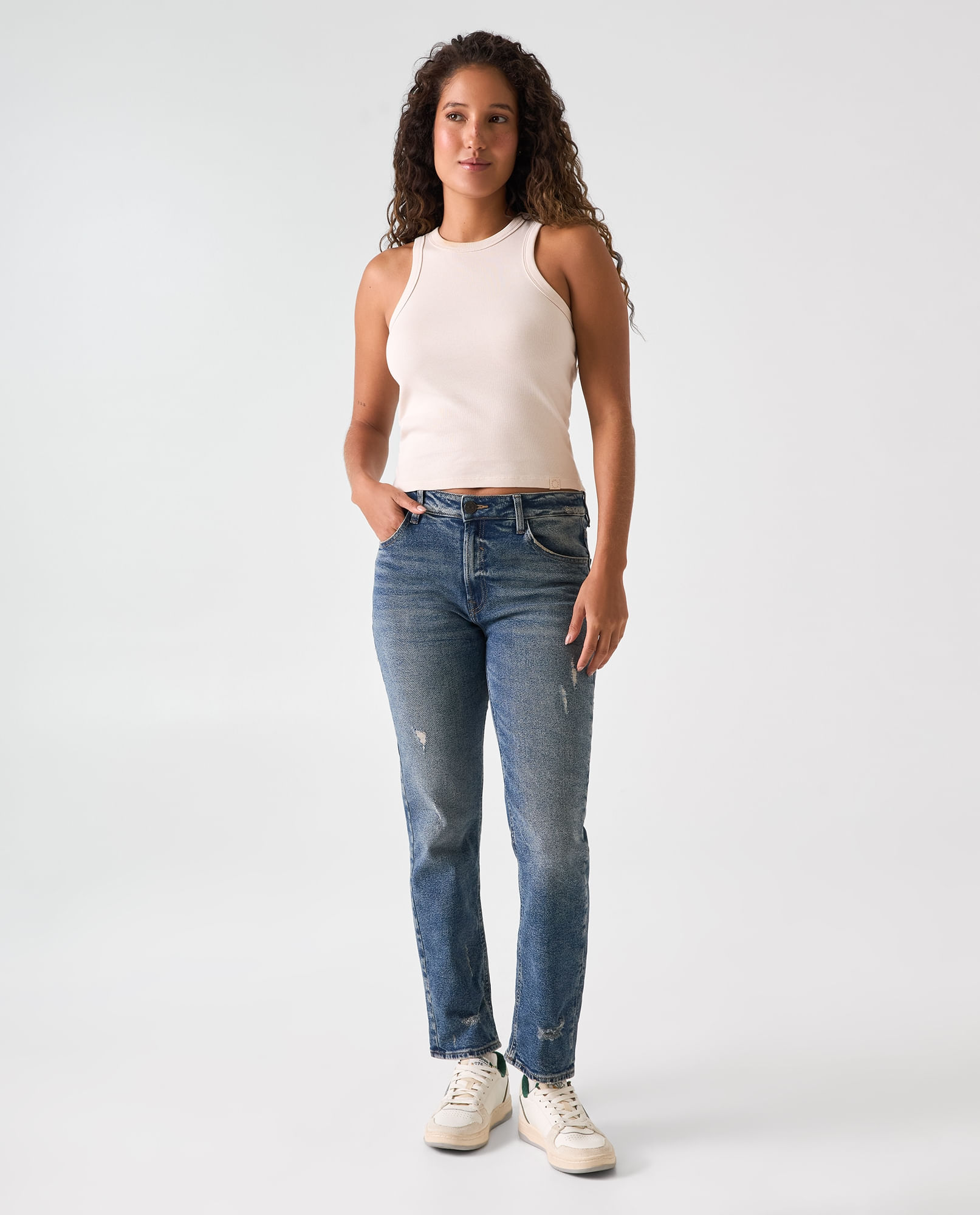 Camiseta manga sisa para mujer