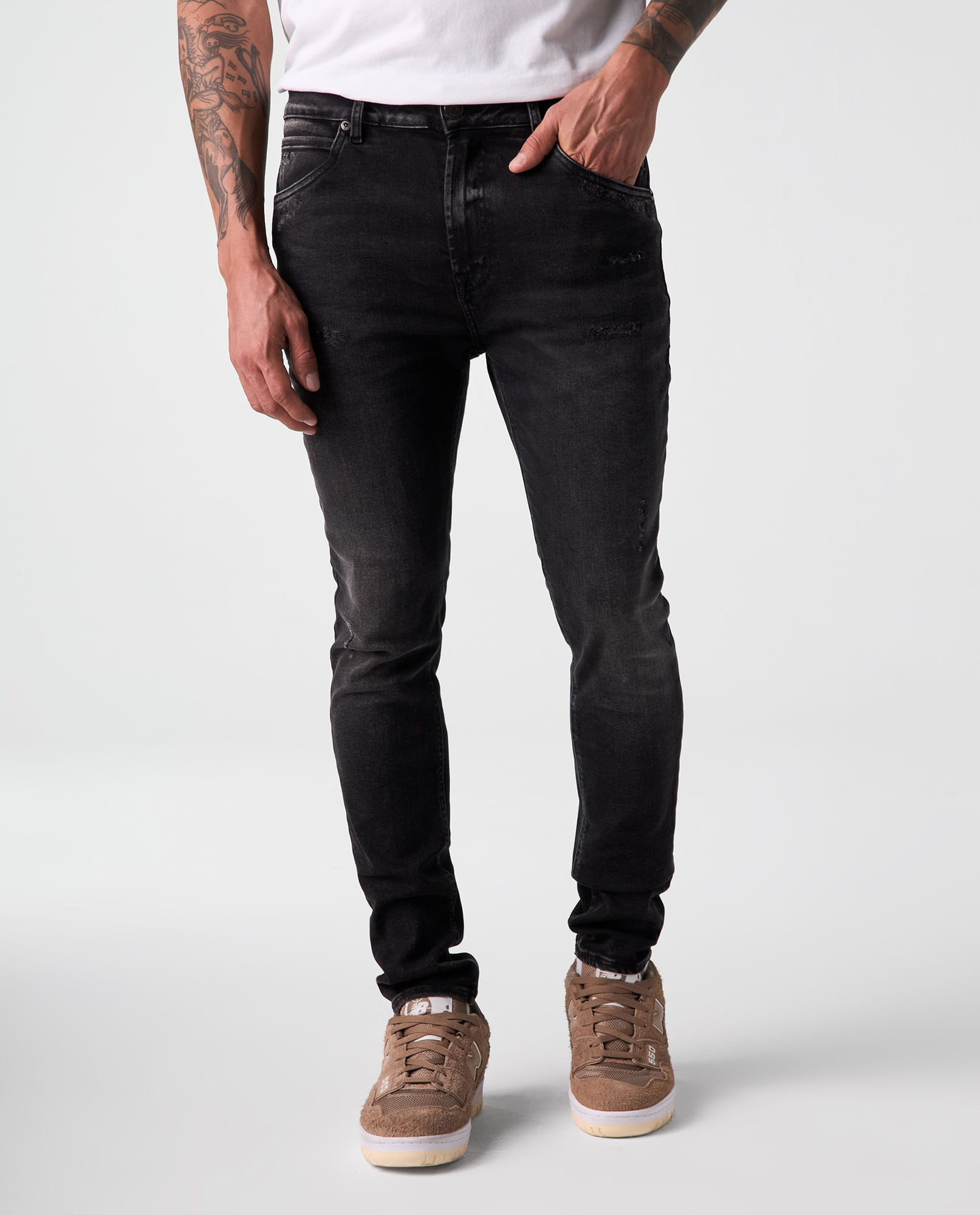 Jean Skinny negro con raspones para hombre
