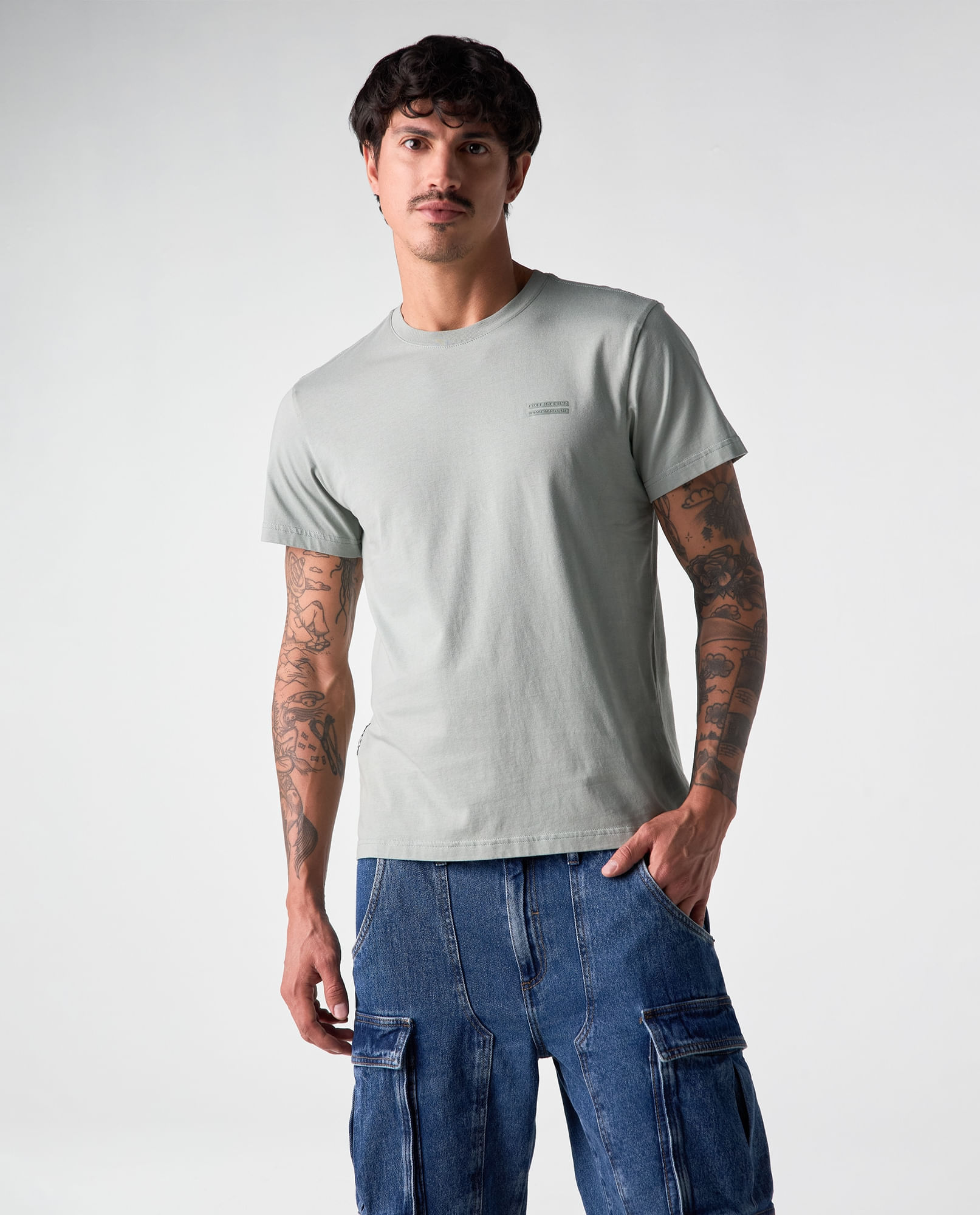 Camiseta Slim con estampado en punto corazón para hombre