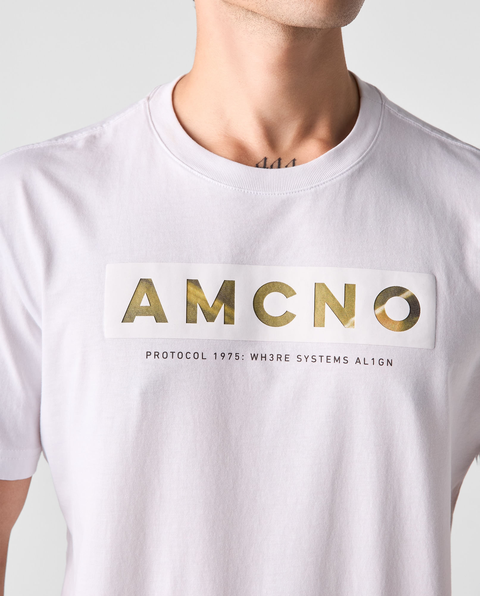 Camiseta cuello redondo estampada para hombre