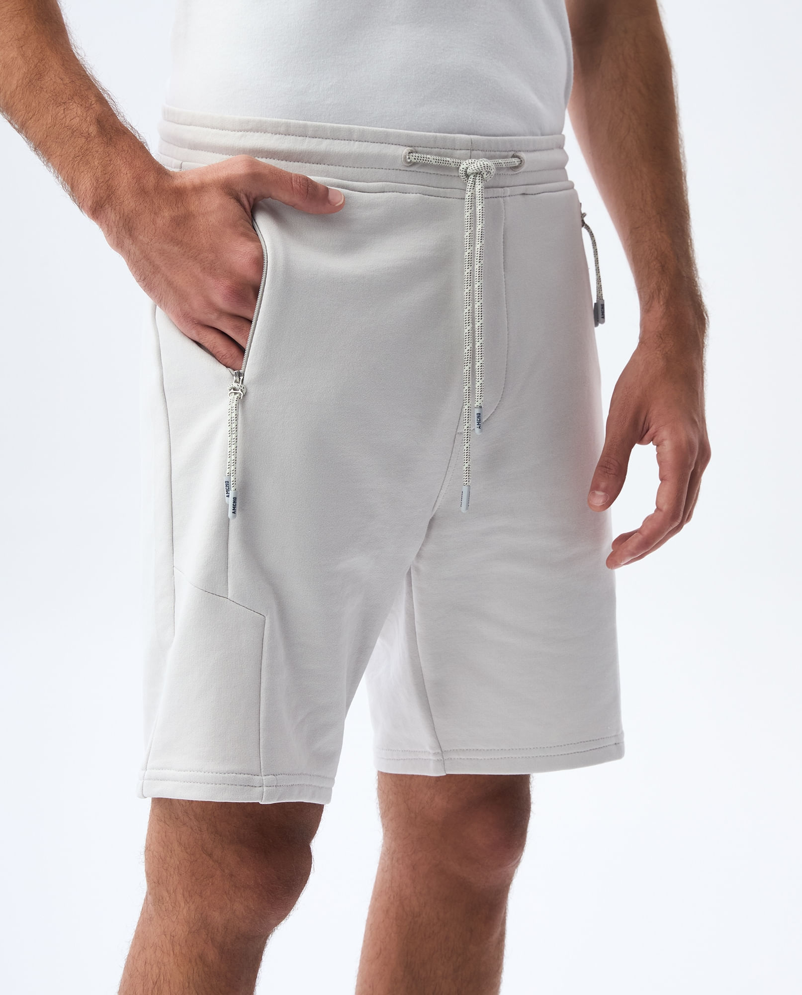 Bermuda jogger con pretina elástica para hombre
