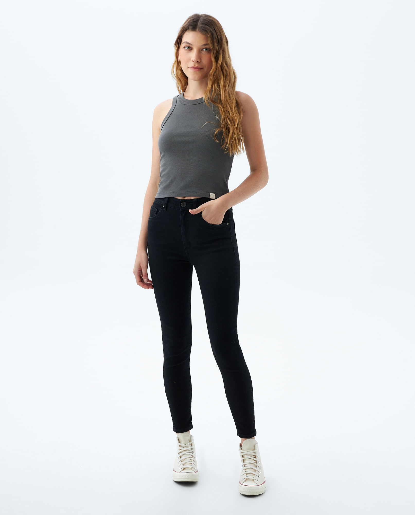 Jean Jegging en black denim para mujer