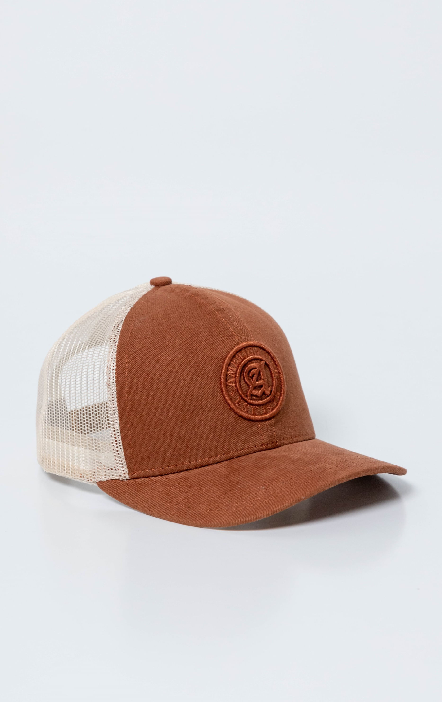 Gorra Trucker cinco cascos para hombre