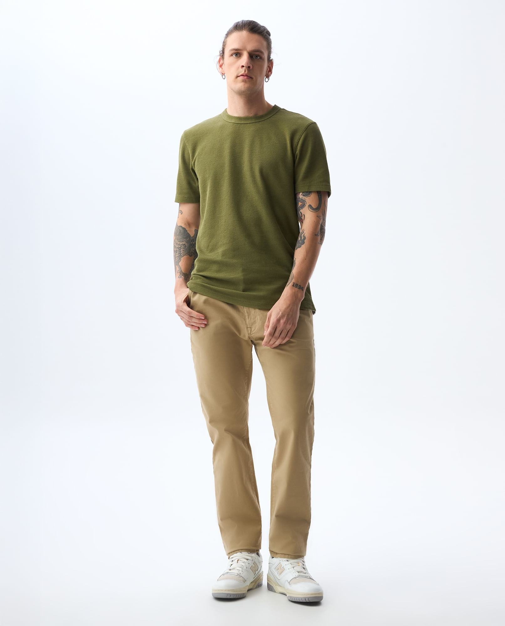 Pantalón tipo chino para hombre
