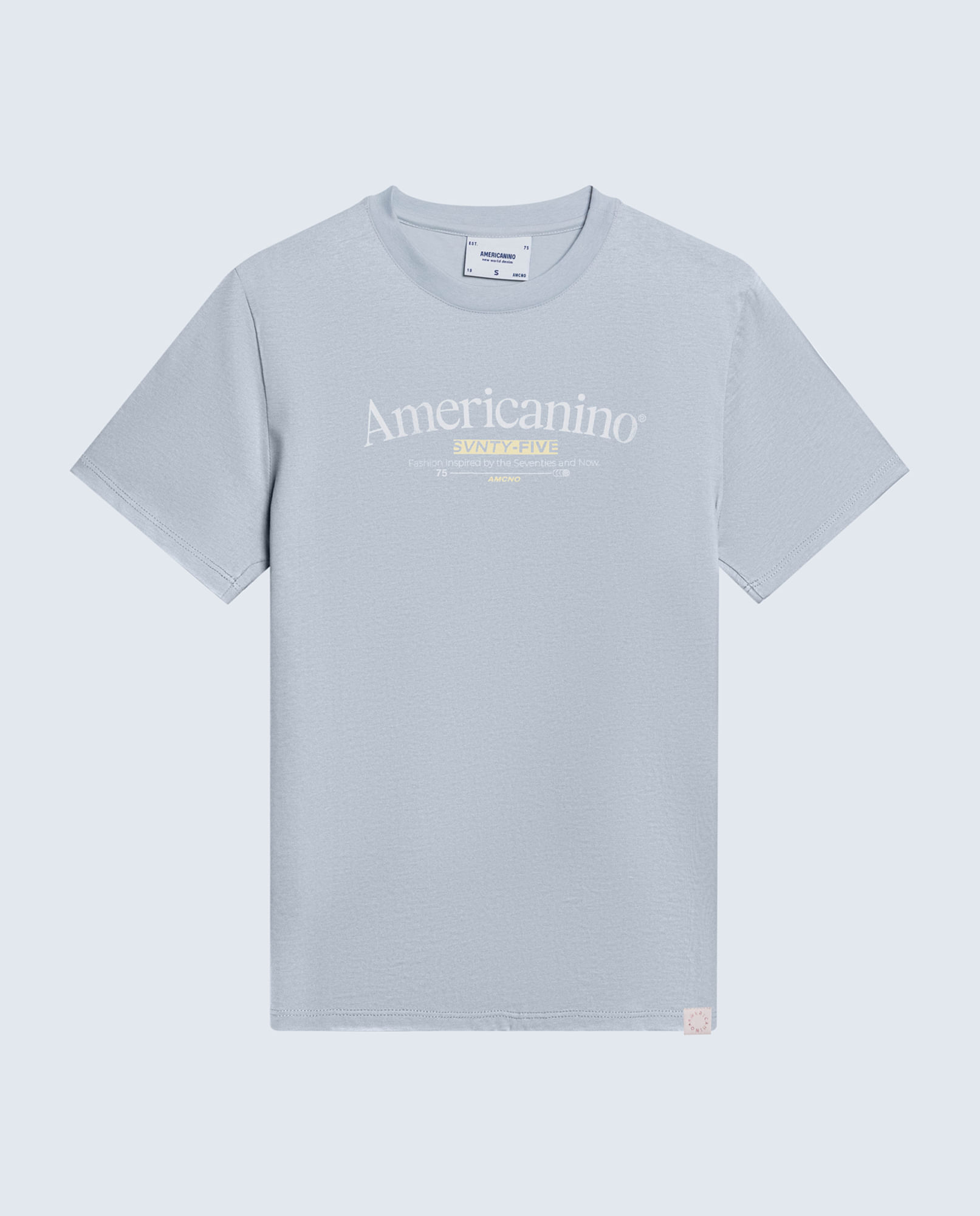 Camiseta slim algodón texto tipográfico