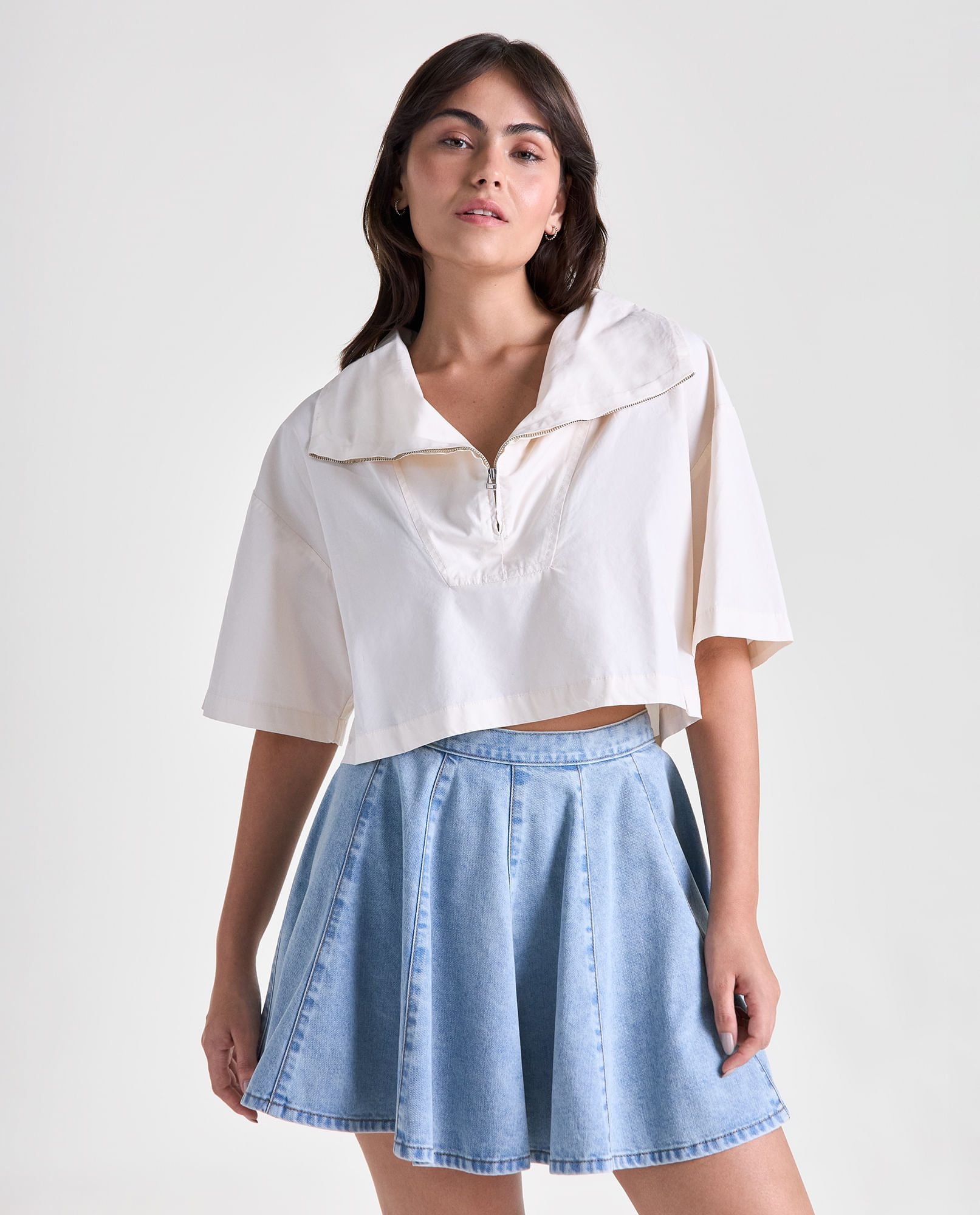 Camisa oversize manga corta cuello en V para mujer