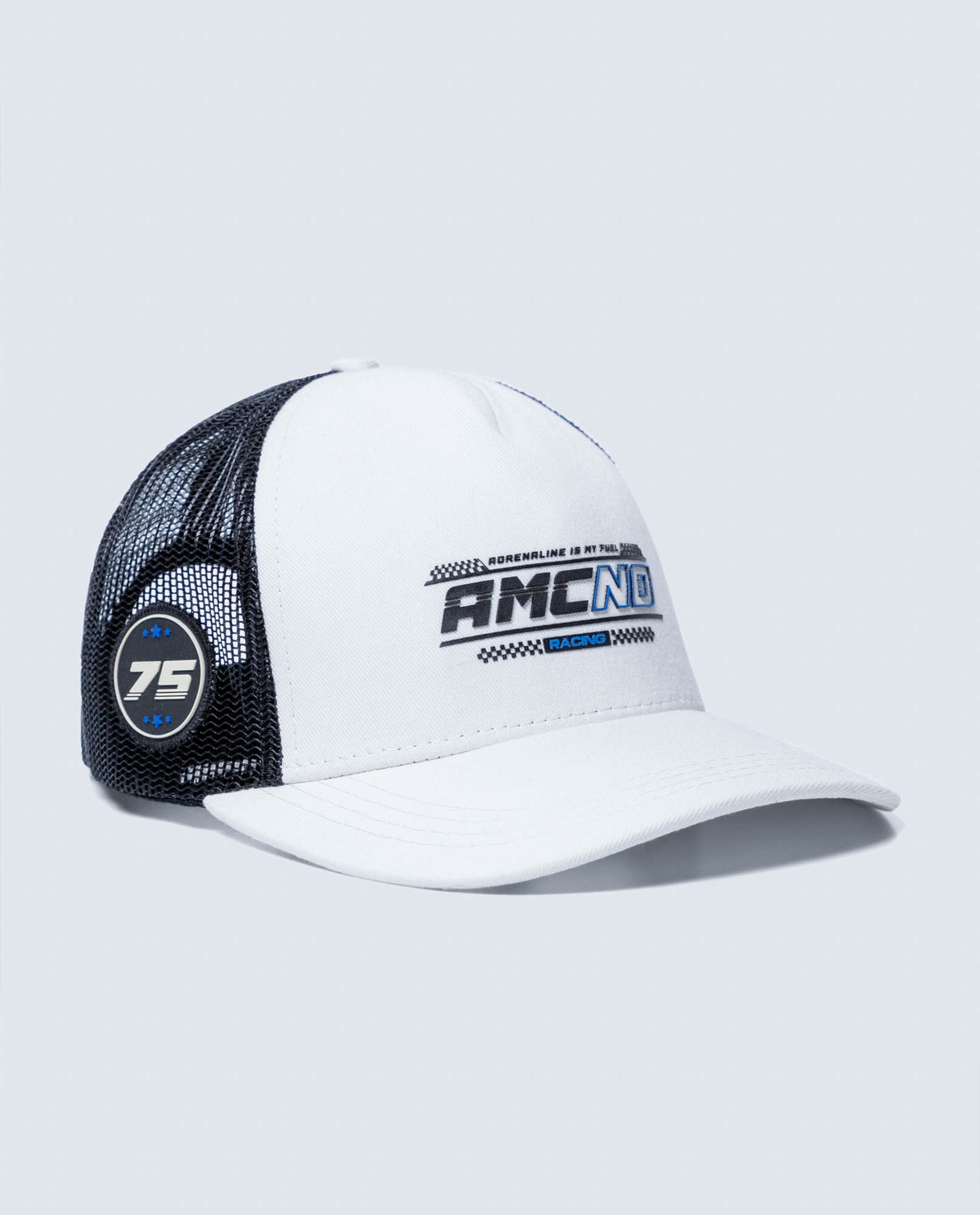 Gorra trucker en algodón con bordado frontal
