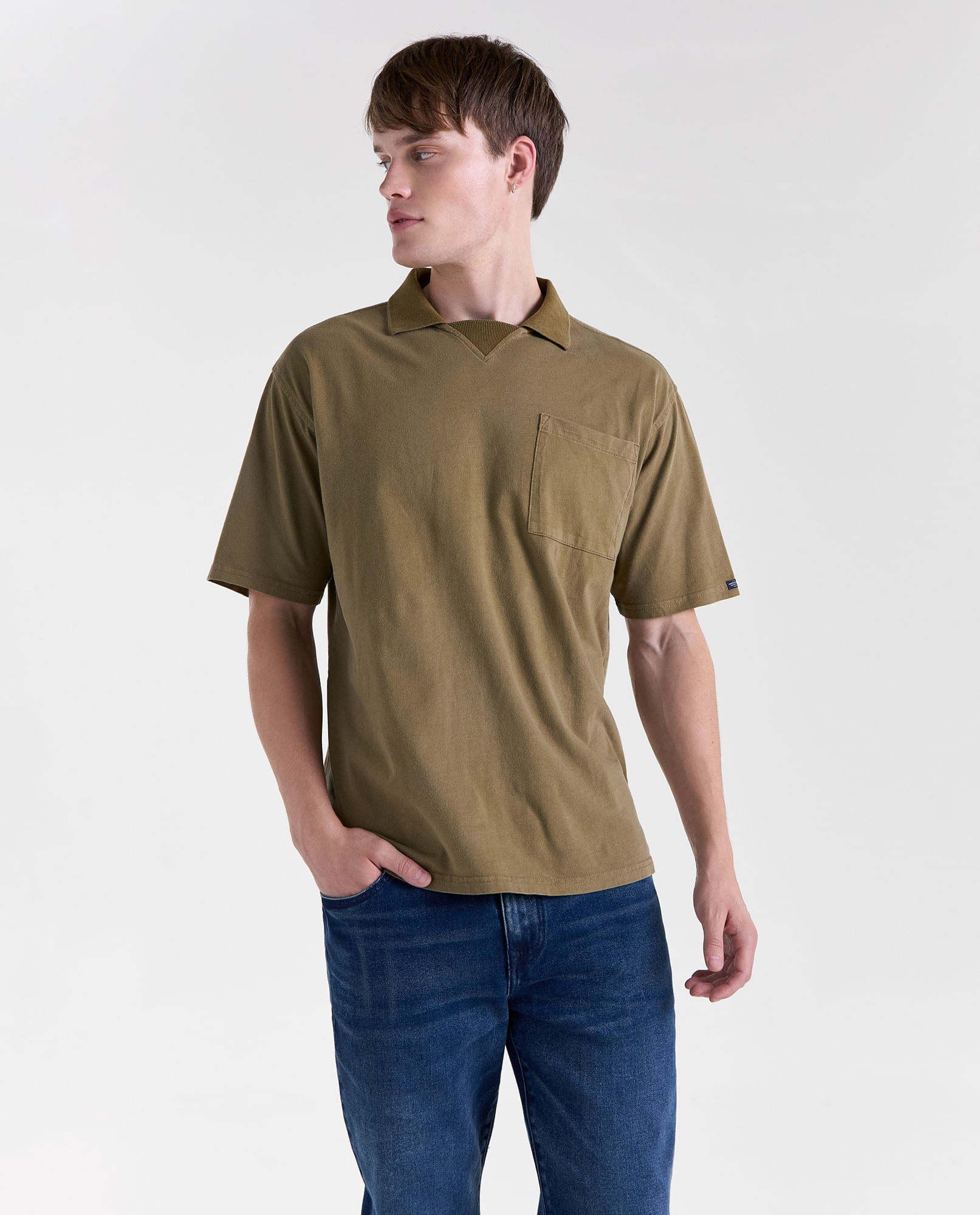 Camisa manga corta cuello clásico para hombre