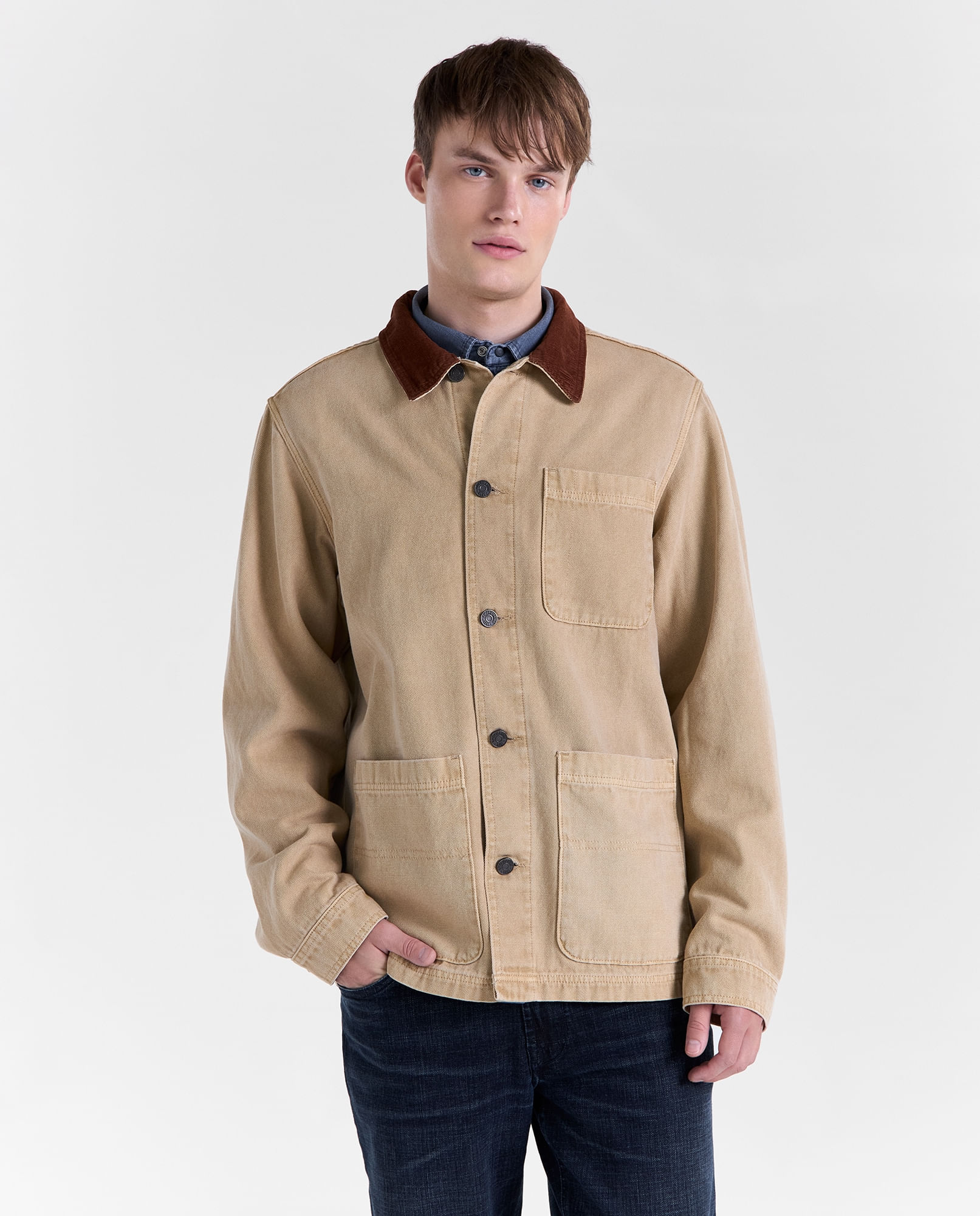 Chaqueta cuello alto para hombre