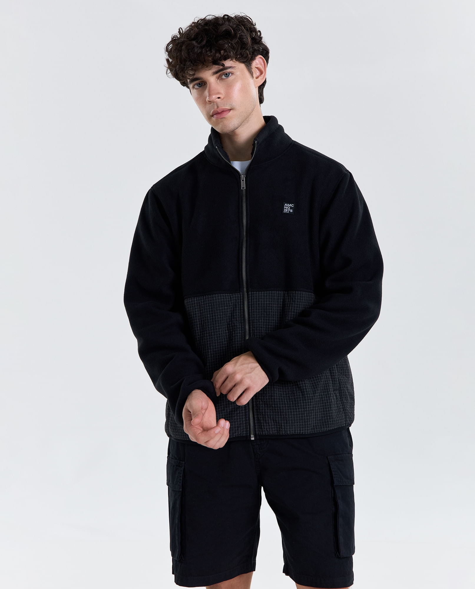 Chaqueta acolchada cuello alto para hombre