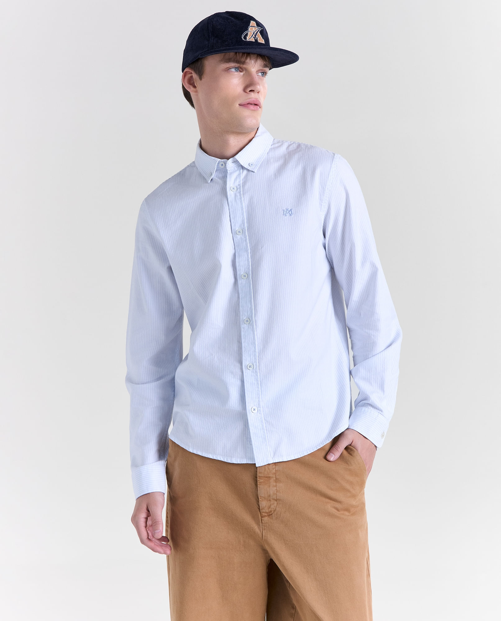 Camisa manga larga cuello camisero para hombre