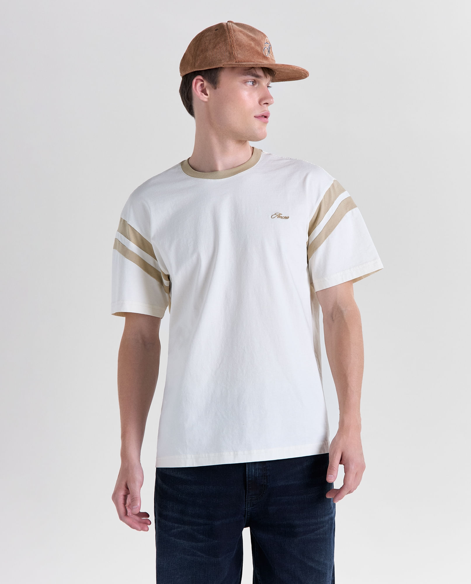 Camiseta oversize manga corta cuello redondo para hombre