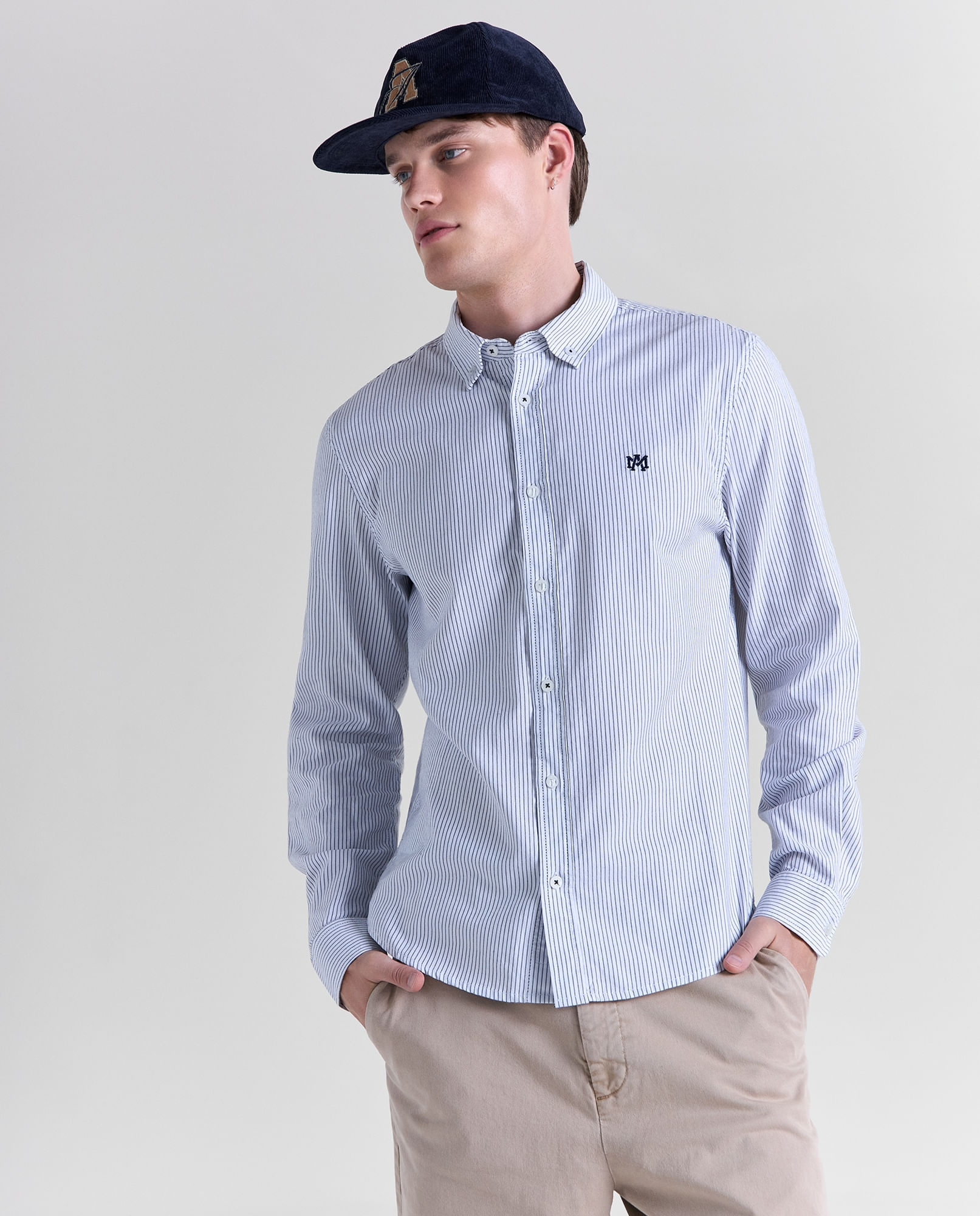 Camisa manga larga cuello camisero para hombre