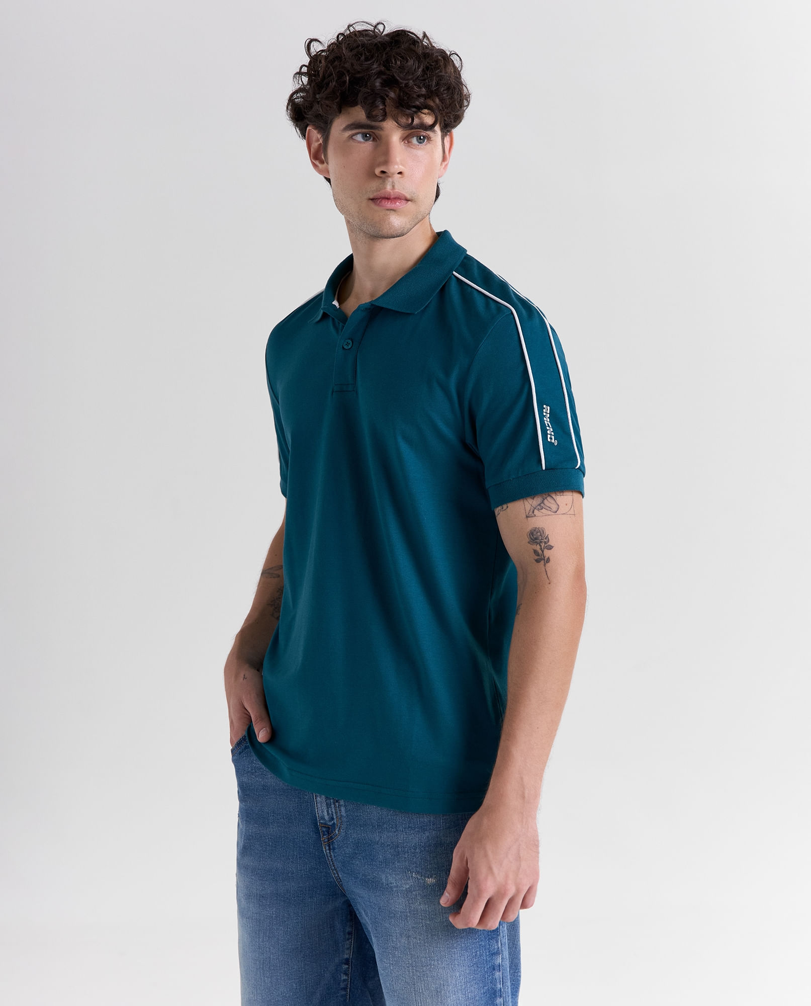 Camisa polo manga corta cuello polo para hombre