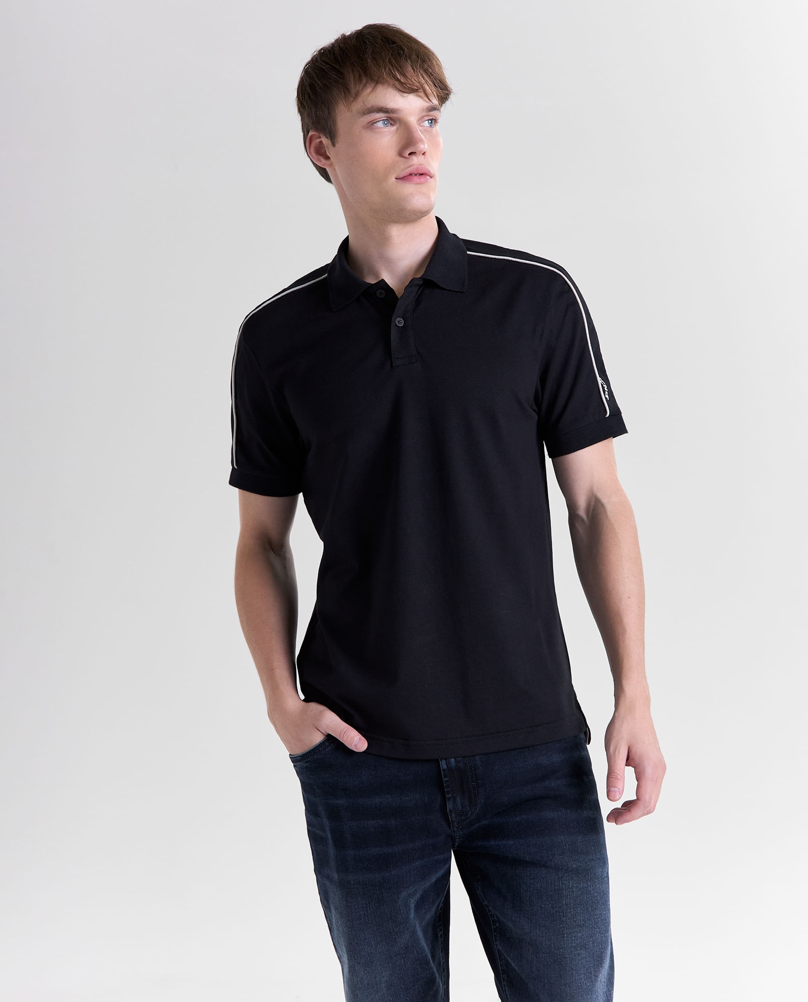 Camisa polo manga corta cuello polo para hombre