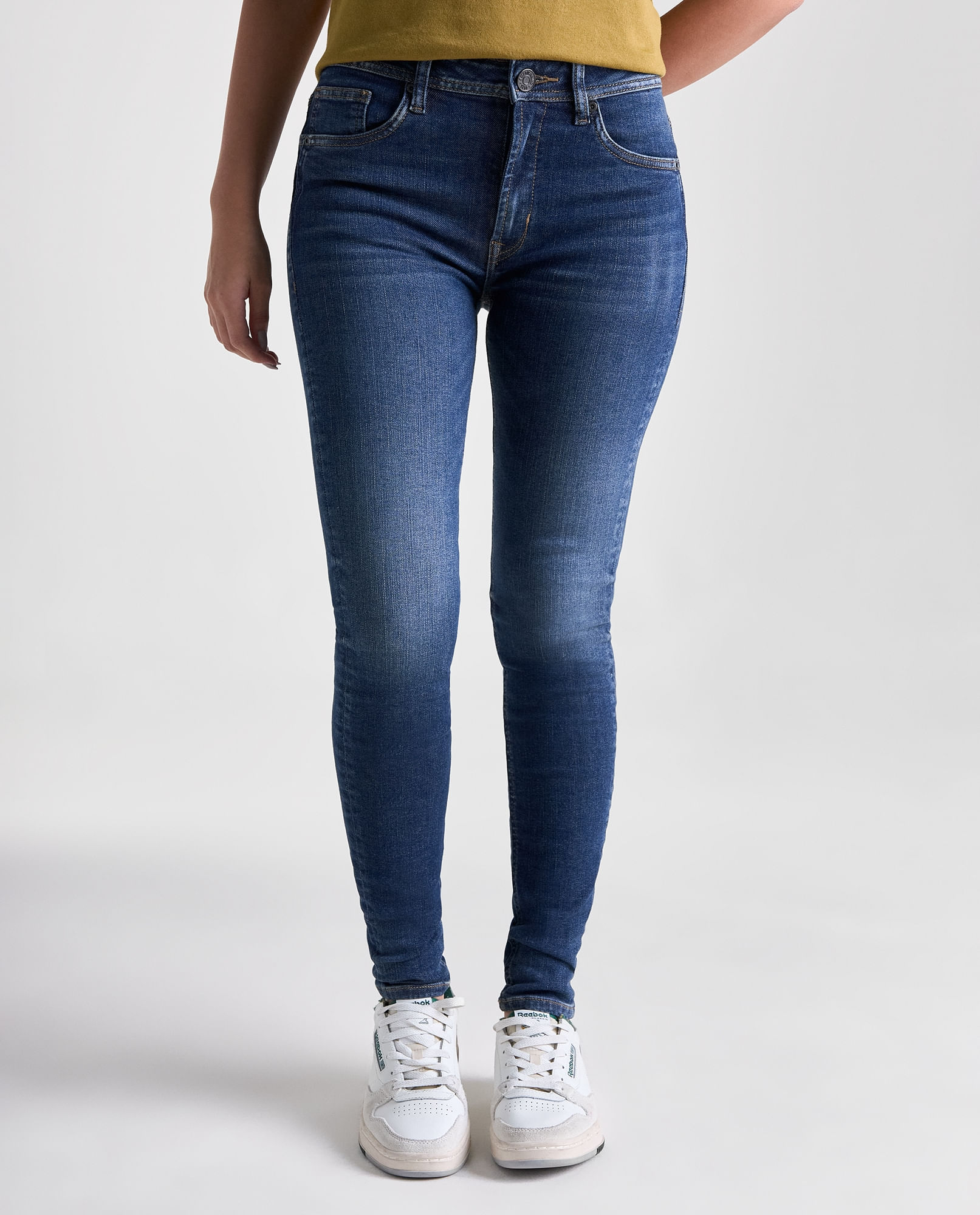 Jean Skinny Fit Tiro Medio para Mujer