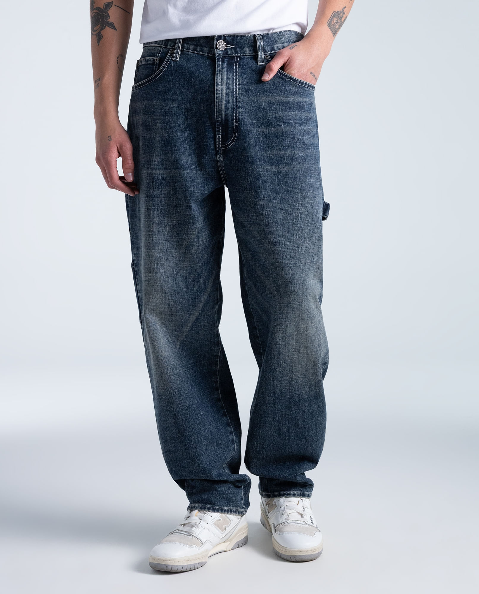 Jeans Regular Algodón Tiro Medio con Bolsillo Cargo