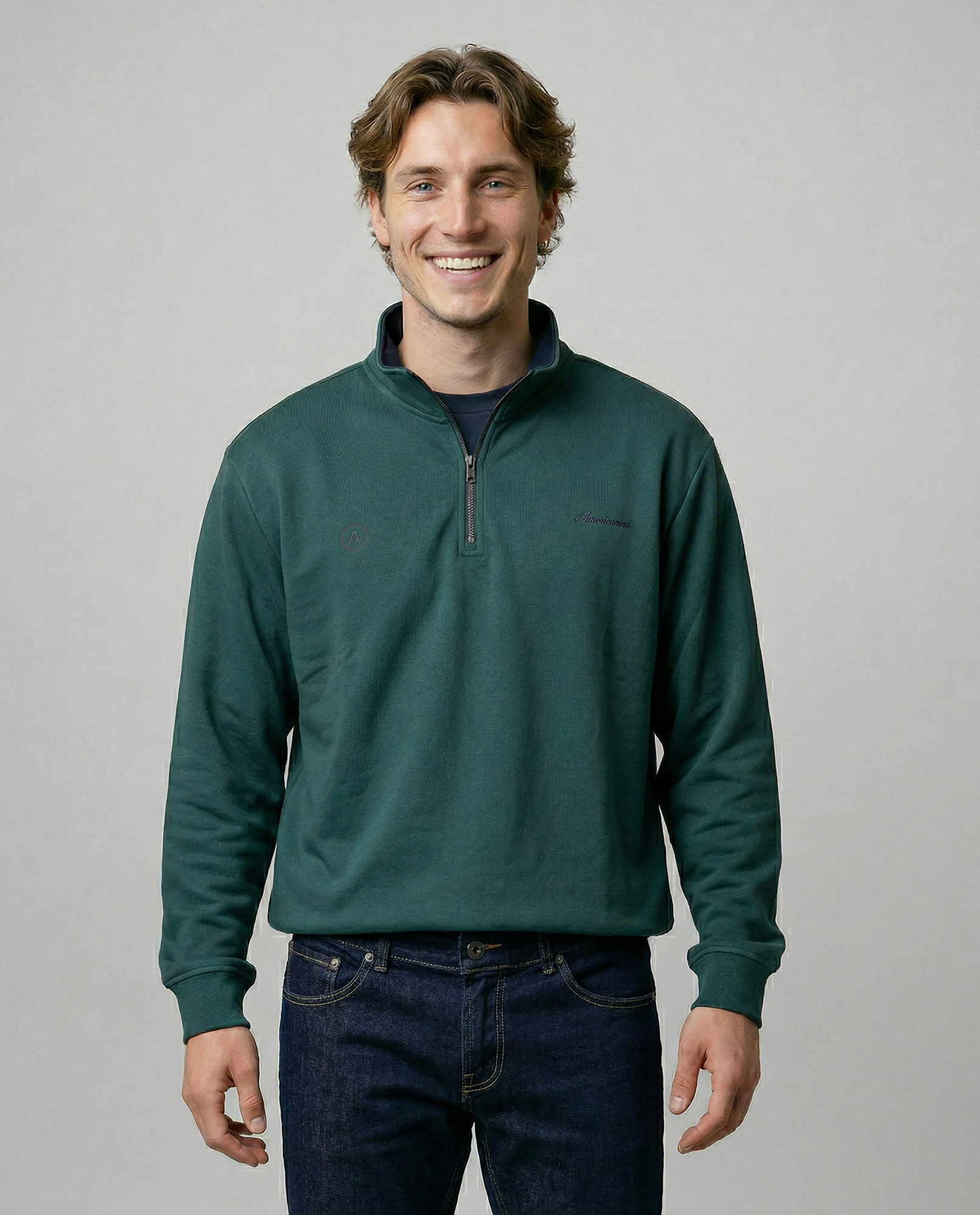 Buzo oversize cuello tortuga para hombre
