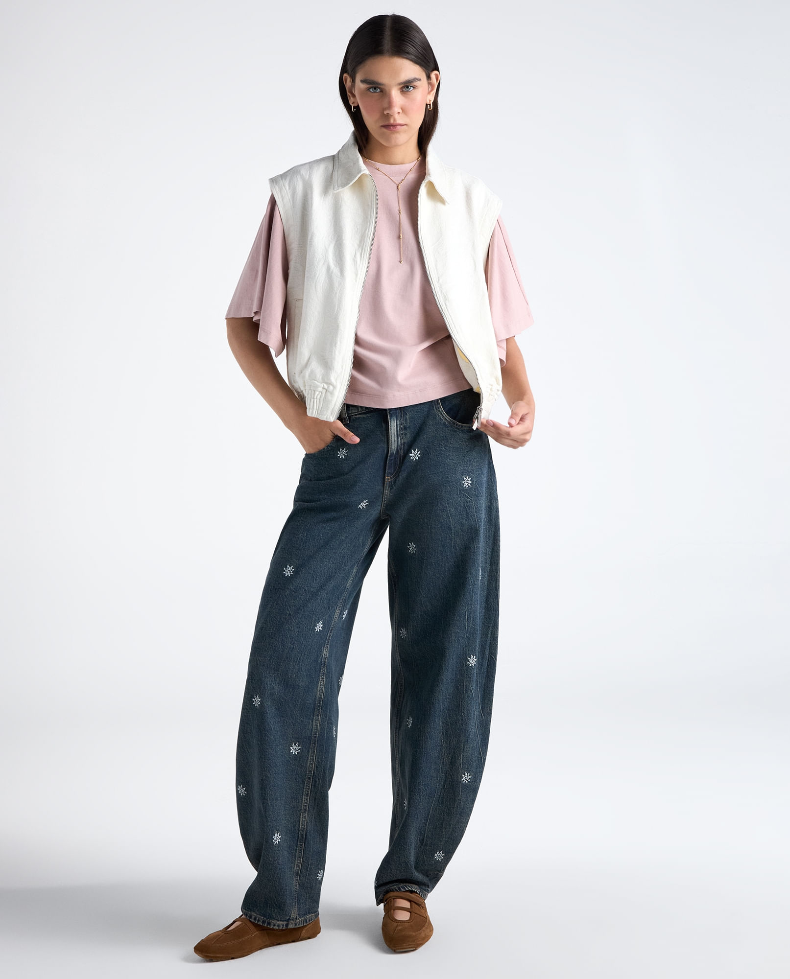 Jean Wide Leg bordados tiro alto para mujer
